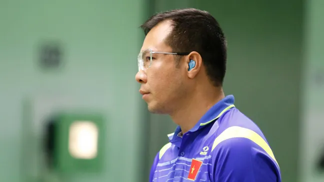 Hoàng Xuân Vinh chỉ đoạt HCB nội dung súng ngắn hơi 10m. Ảnh: DŨNG PHƯƠNG