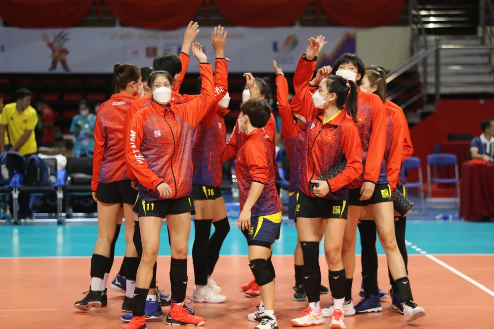 Bóng chuyền nữ Việt Nam thắng Indonesia 3-1 ở trận ra quân SEA Games 31 ảnh 1