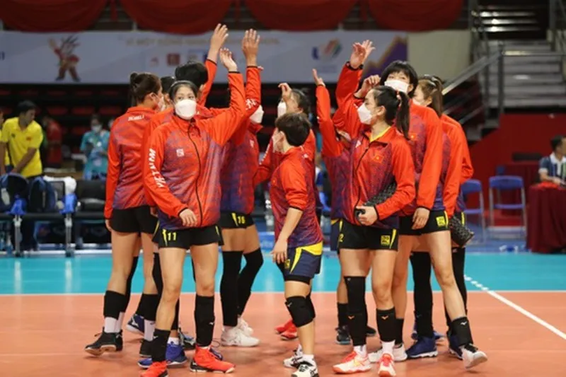 Các cô gái bóng chuyền Việt Nam. Ảnh: KHOA TRẦN