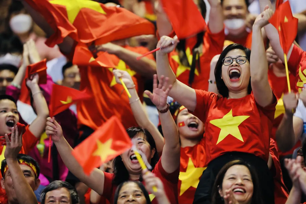 Bóng chuyền nữ Việt Nam cảm ơn khán giả nhà đã cổ vũ hết mình ảnh 4