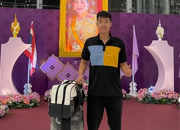 Lê Đức Phát đã lên đường đi châu Âu thi đấu. Ảnh: Đ.P