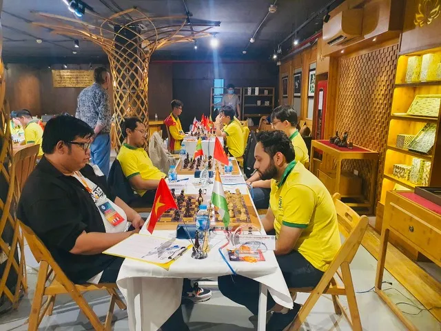 Bảo Trâm, Kim Phụng và đội cờ vua nữ Việt Nam có mặt dự Olympiad 2022 ảnh 1