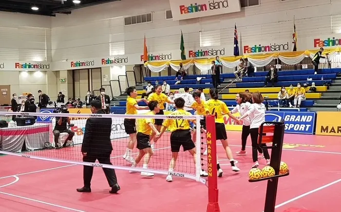 Đội cầu mây nữ (nội dung 4 người) của Việt Nam vui mừng khi có tấm HCV vô địch thế giới 2022. Ảnh: L.T.SƠN