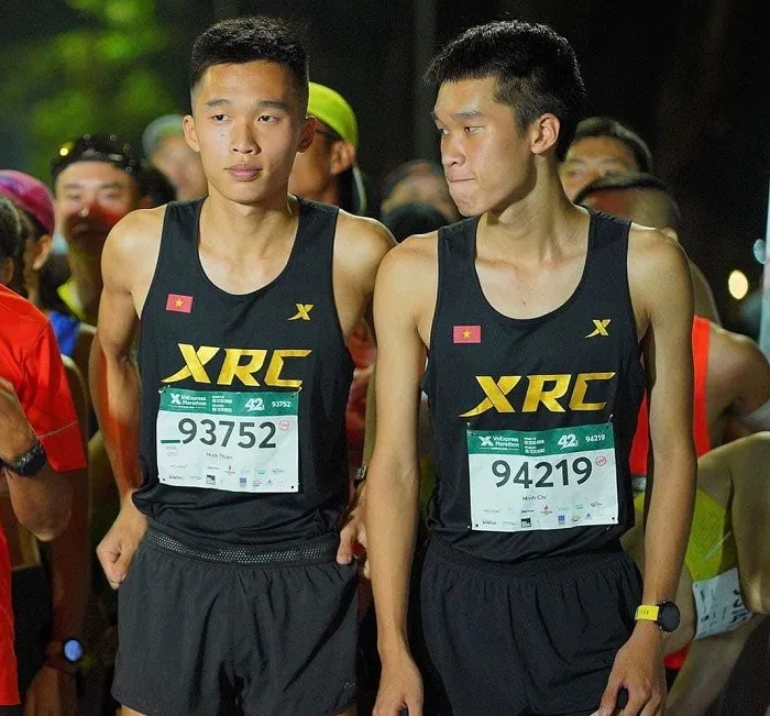 Hai gương mặt trẻ của điền kinh Biên Phòng quyết tâm đạt kết quả cao tại giải vô địch trẻ toàn quốc 2022. Ảnh: THIỆN CHÍ