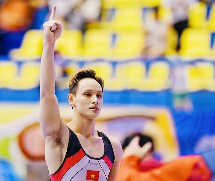 Đinh Phương Thành vinh dự được đề cử là "Công dân thủ đô ưu tú" năm 2022. Ảnh: P.THÀNH