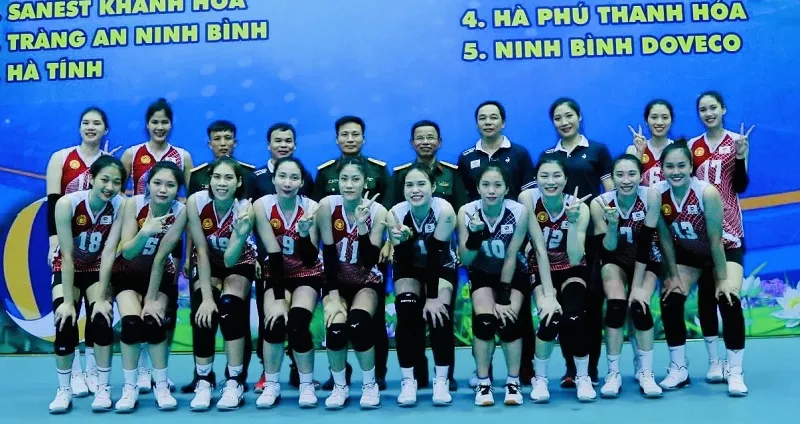 Đội bóng chuyền nữ Quân đội sẽ tập luyện trong nước hướng tới Đại hội thể thao toàn quốc năm nay. Ảnh: BTLTT