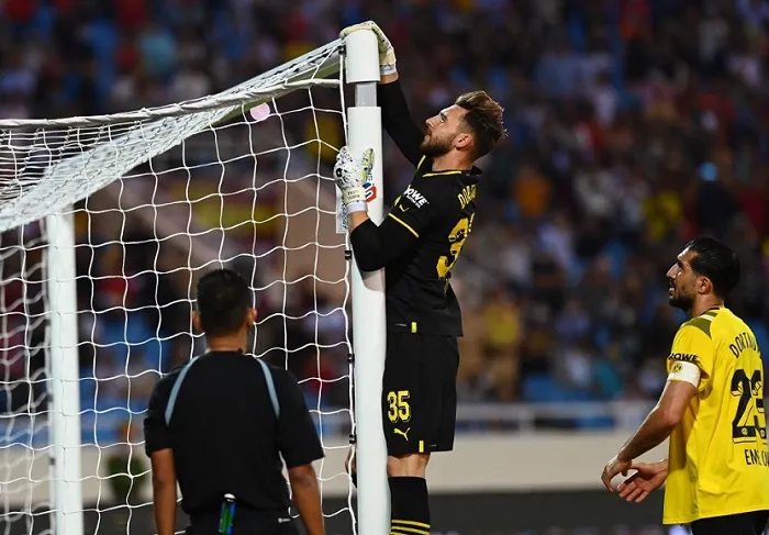 Tổng cục TDTT sẽ làm việc về vấn đề tại trận đấu giao hữu vừa qua. Ảnh: M.HOÀNG