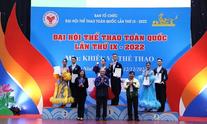 Đại hội thể thao toàn quốc: Các chân nhảy đã cống hiến hết mình trước người xem khiêu vũ thể thao ảnh 5