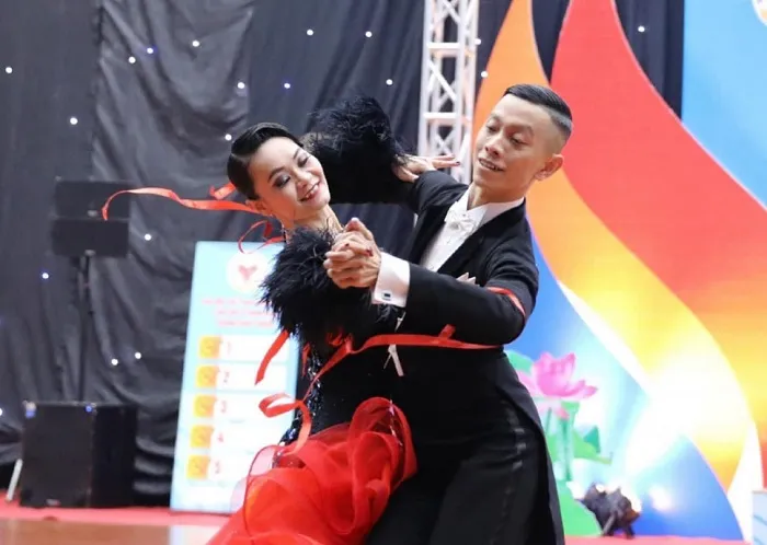 Đại hội thể thao toàn quốc: Các chân nhảy đã cống hiến hết mình trước người xem khiêu vũ thể thao ảnh 2