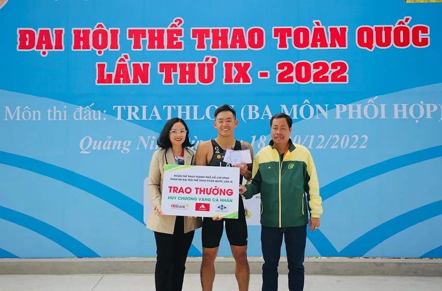 Lâm Quang Nhật đã giành được tấm HCV quan trọng. Ảnh: DŨNG PHƯƠNG