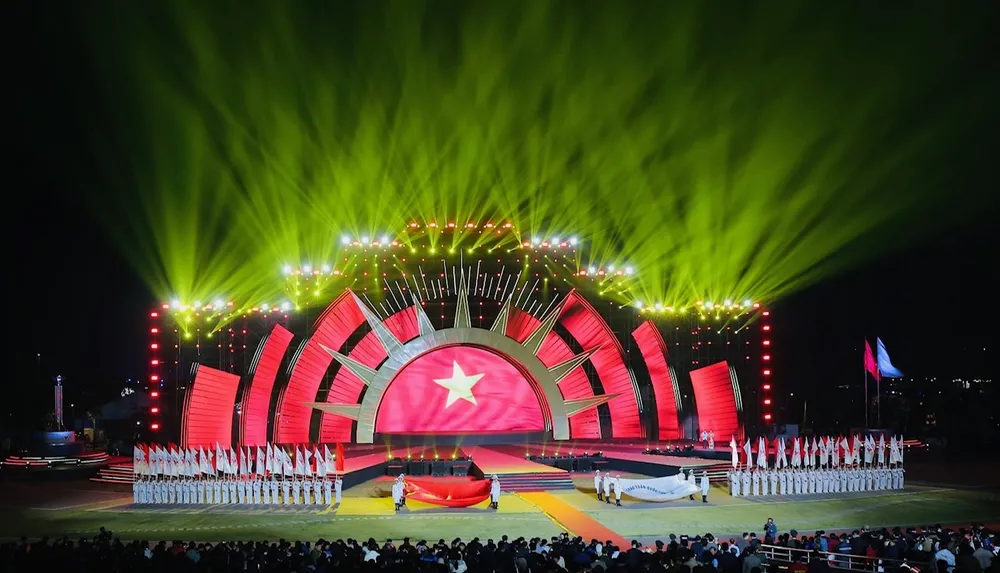 Lần đầu tiên Bộ VH-TT-DL tổ chức giải báo chí toàn quốc vì sự nghiệp phát triển văn hóa, thể thao và du lịch. Ảnh: DŨNG PHƯƠNG