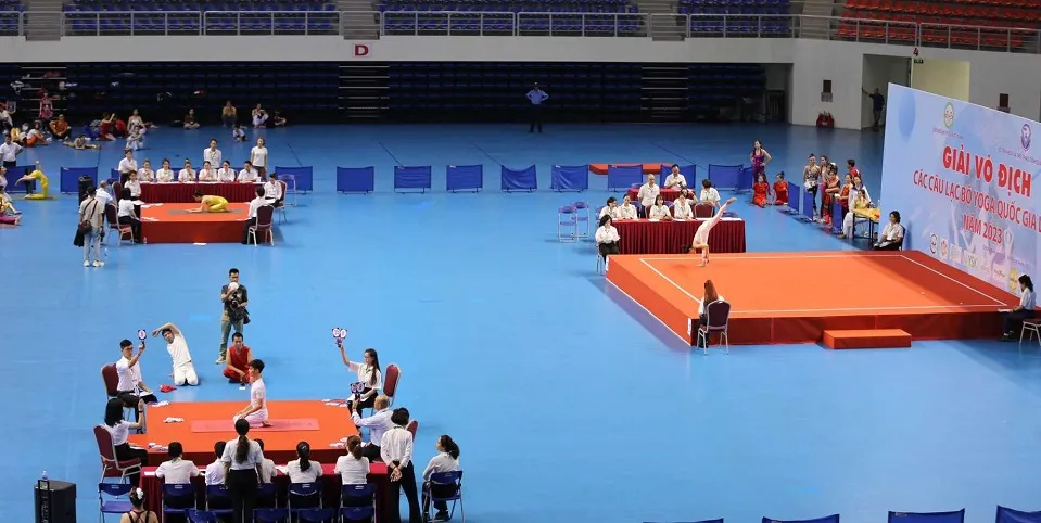 Các VĐV đã tranh tài tại giải. Ảnh: YOGAVN