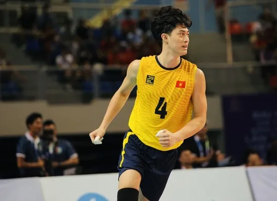 Cầu thủ Quản Trọng Nghĩa là thành viên đội tuyển bóng chuyền nam Việt Nam dự SEA Games 32. Ảnh: DŨNG PHƯƠNG