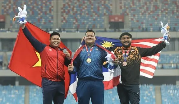 Phan Thanh Bình đã có tấm huy chương để đời trong sự nghiệp. Ảnh: D.P