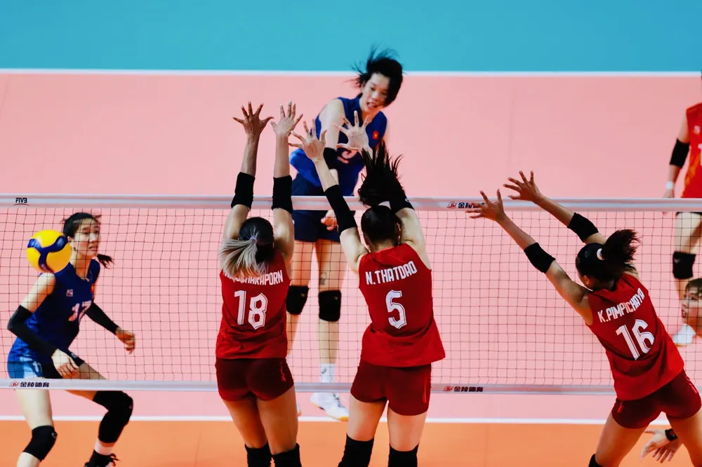 Thanh Thúy vẫn tiếp tục ở lại Việt Nam tập trung cùng đội tuyển bóng chuyền nữ quốc gia. Ảnh: DŨNG PHƯƠNG Thanh Thúy vẫn tiếp tục ở lại Việt Nam tập trung cùng đội tuyển bóng chuyền nữ quốc gia. Ảnh: DŨNG PHƯƠNG