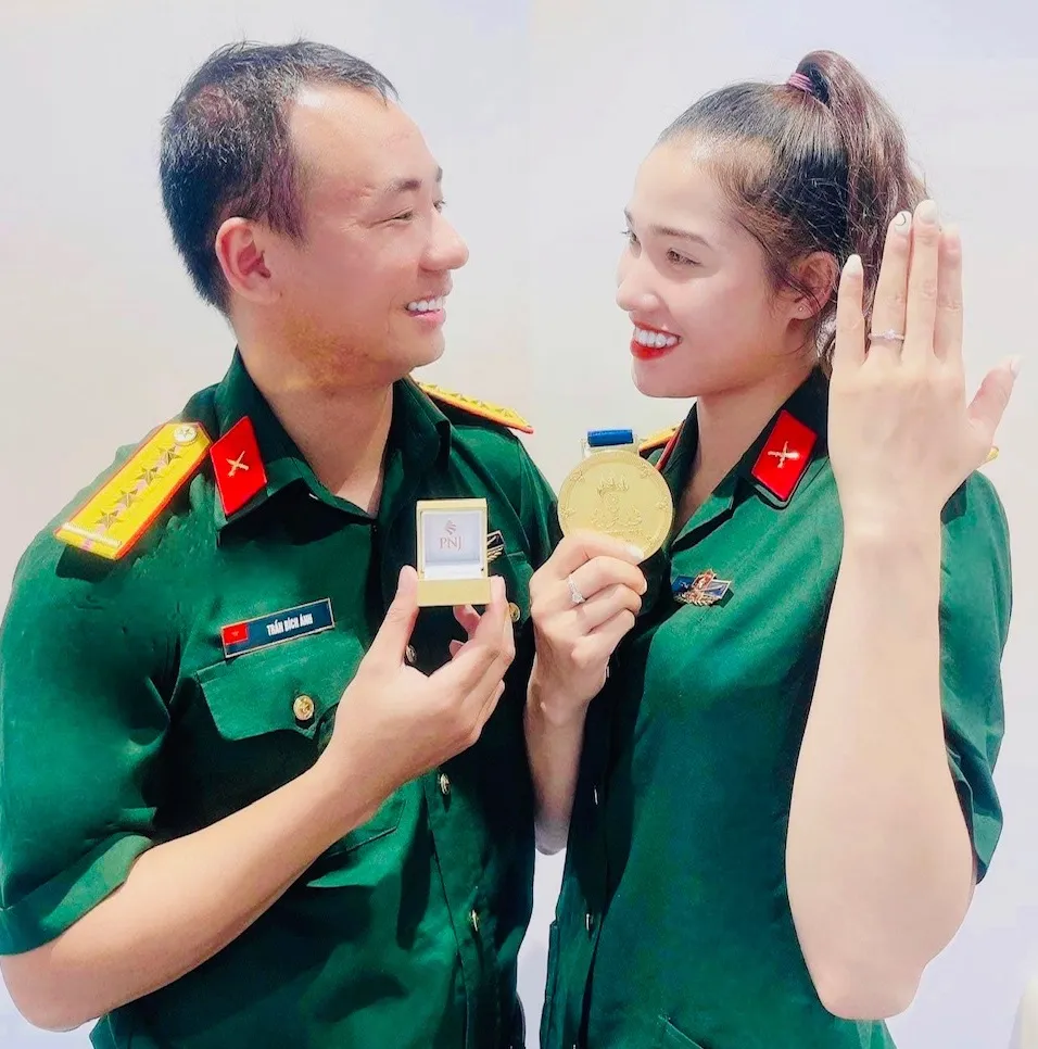 Linh Na đã có niềm vui của riêng mình. Ảnh: LINH NA