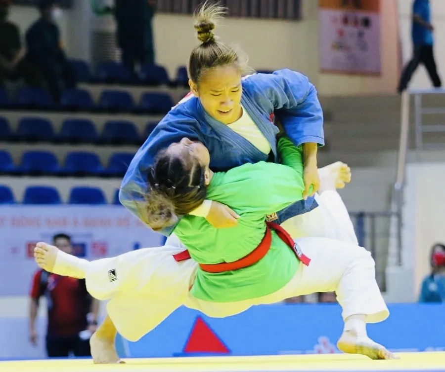 Giải vô địch kurash luôn được người hâm mộ chú ý theo dõi. Ảnh: D.P