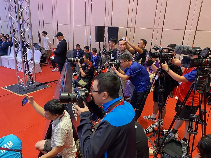 Sàn đấu võ vovinam được các phóng viên thể thao Việt Nam đặc biệt quan tâm và luôn có mặt đông đảo để ghi lại các khoảnh khắc tranh tài.