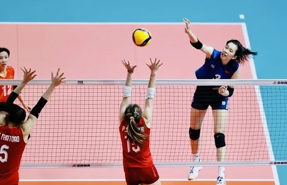 Trần Thị Thanh Thúy không dự ASIAD 19-2022 nên ban huấn luyện đội tuyển bóng chuyền nữ Việt Nam đã tìm phương án thay thế. Ảnh: DŨNG PHƯƠNG