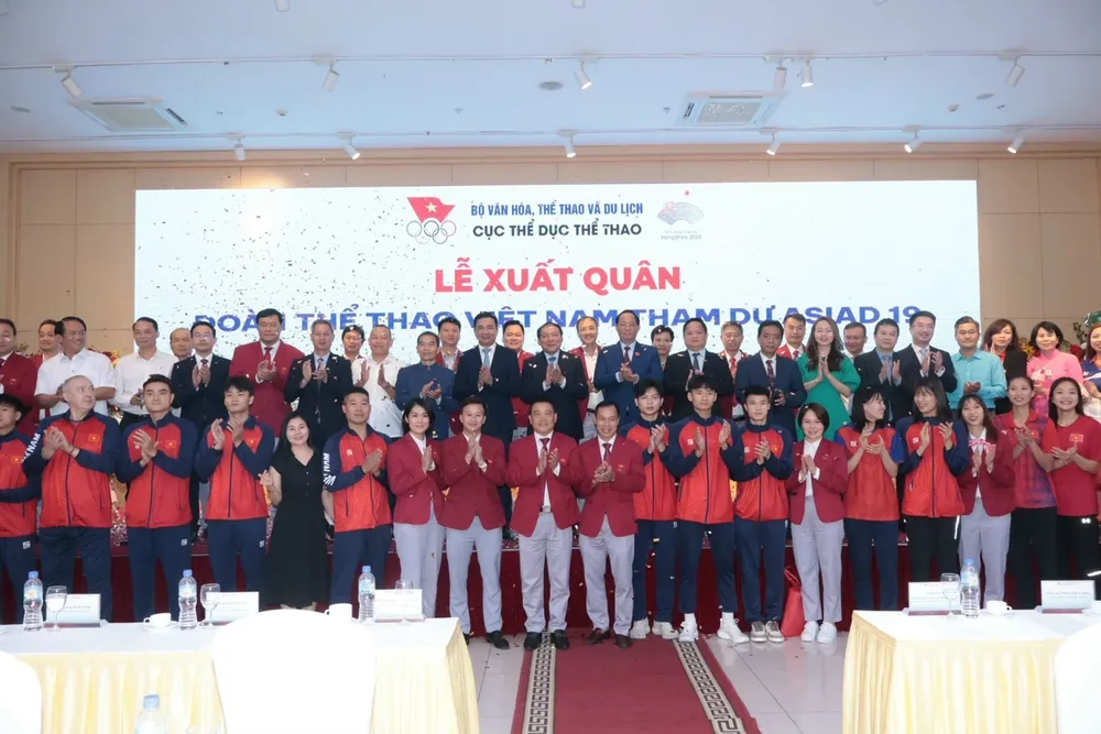 Đoàn thể thao Việt Nam tự tin lên đường tham dự ASIAD 19. Ảnh: LƯỢNG LƯỢNG Đoàn thể thao Việt Nam tự tin lên đường tham dự ASIAD 19. Ảnh: LƯỢNG LƯỢNG