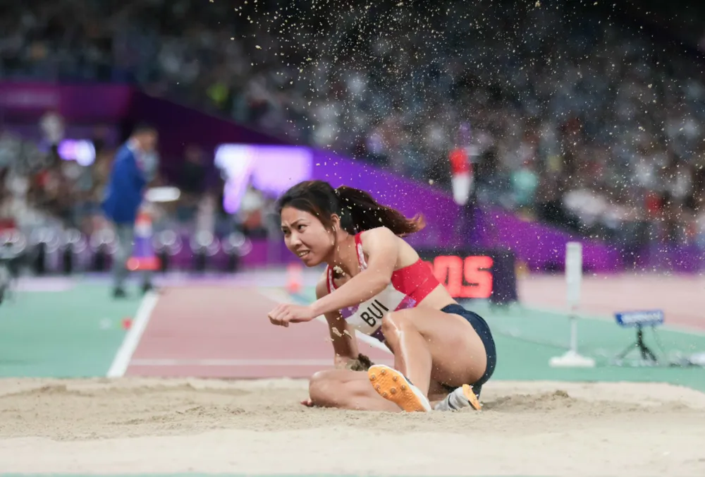 Bùi Thị Thu Thảo đã nỗ lực nhưng không giành được huy chương ở ASIAD 19. Ảnh: LƯỢNG LƯỢNG