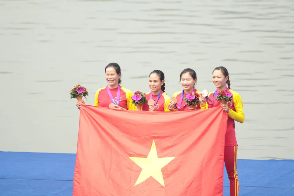 Các tay chèo rowing Việt Nam tại ASIAD 19. Ảnh: ĐOÀNTTVN