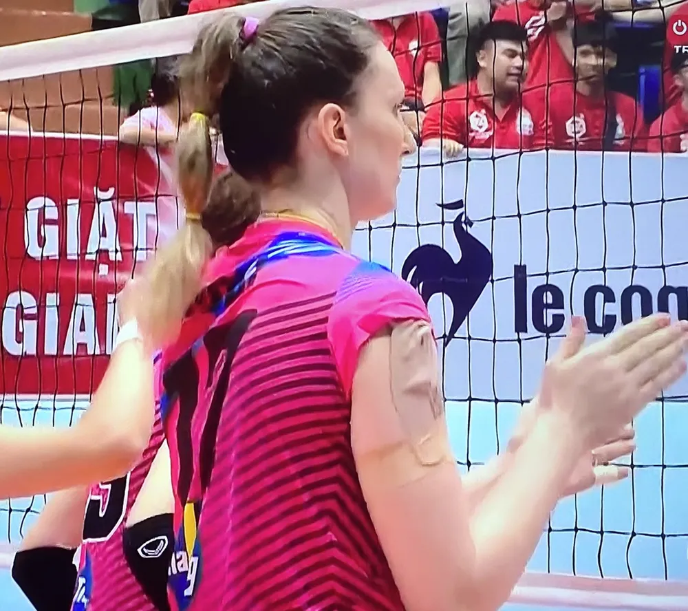 Tay đập Polina là mũi đánh uy lực của đội nữ Hóa chất Đức Giang tia sáng tại vòng hai giải vô địch quốc gia 2023. Ảnh: MINH MINH