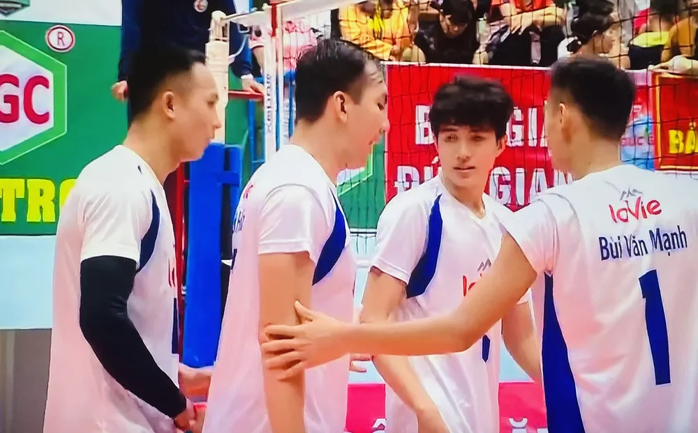 Đội nam Long An đã trụ hạng thành công giải năm nay. Ảnh: MINH MINH