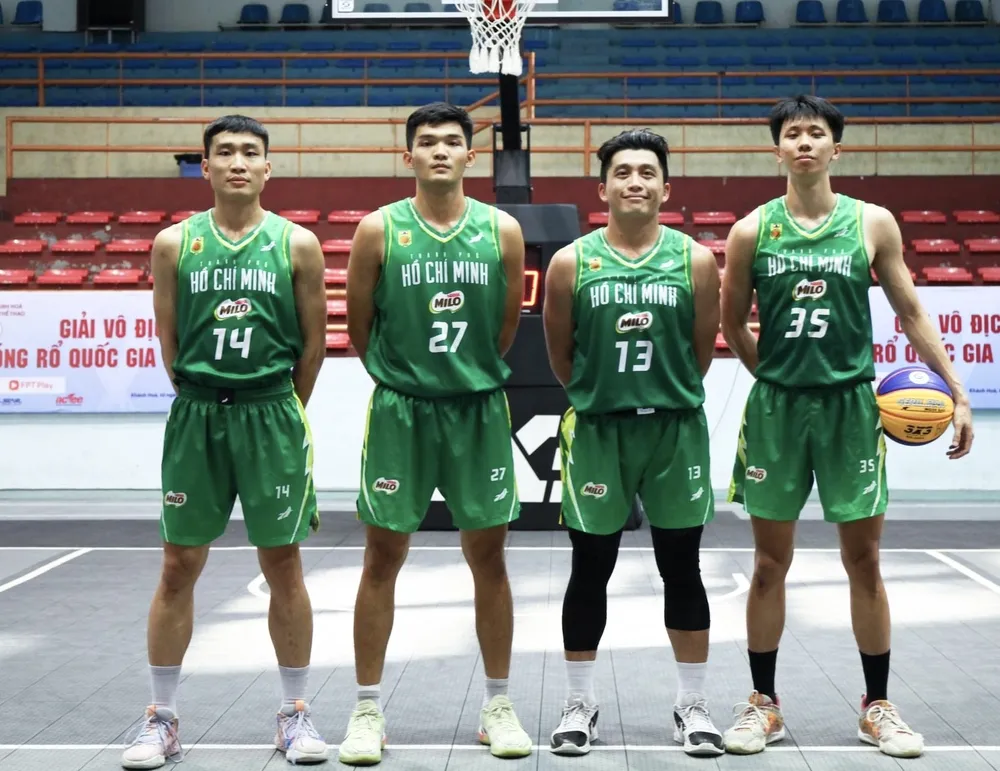 Đội nam TPHCM vô địch nội dung 3x3 giải vô địch bóng rổ quốc gia 2023. Ảnh: VBF