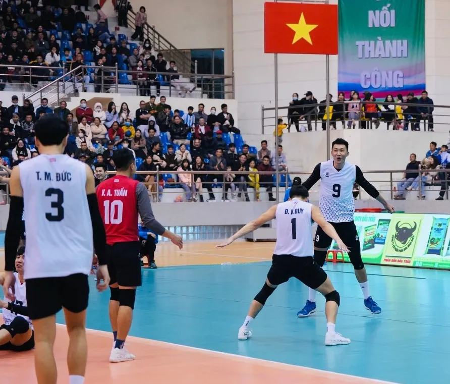 Đội nam Biên Phòng ăn mừng chiến thắng tại chung kết. Ảnh: VFV