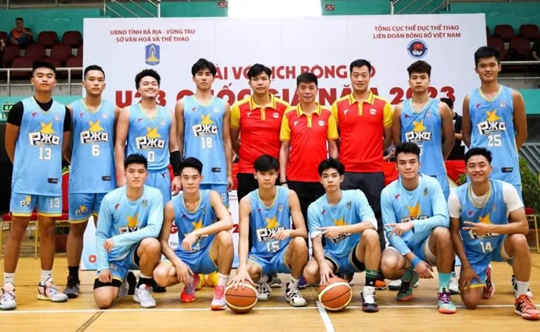 Đội nam Phòng không Không quân đang giữ ngôi vô địch nội dung nam sẽ có mặt ở giải năm nay để bảo vệ ngôi vương đang giữ. Ảnh: VBF