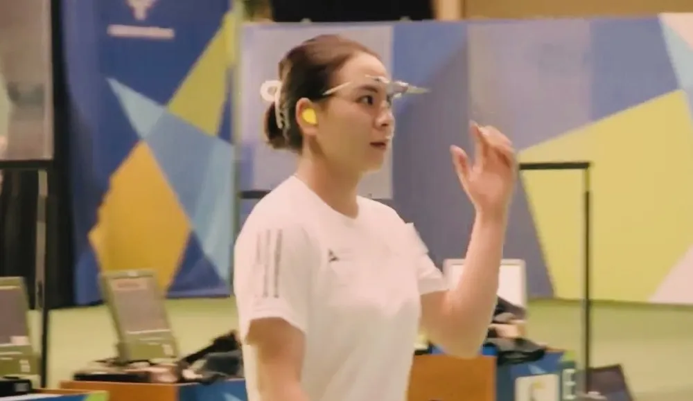 Trịnh Thu Vinh kết thúc bài bắn 25m súng ngắn hơi nữ ở giải vòng loại Olympic tại Brazil với vị trí hạng 4. Ảnh: MINH MINH