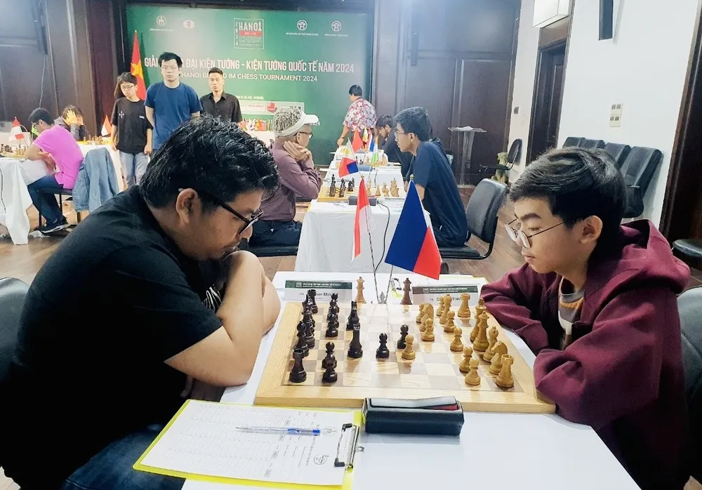 Các kỳ thủ đã tranh tài ở giải để tìm thêm điểm elo quốc tế cho mình. Ảnh: MINH MINH