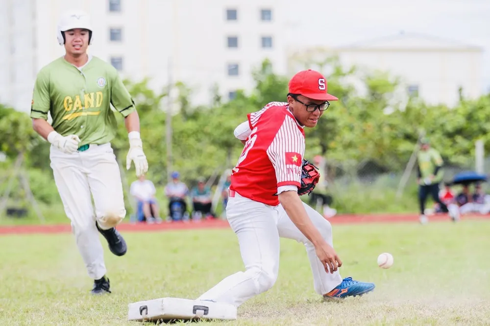 Cầu thủ thi đấu ở giải các câu lạc bộ quốc gia 2024 có cơ hội tham gia đội tuyển Việt Nam dự SEA Games 33. Ảnh: VBSF