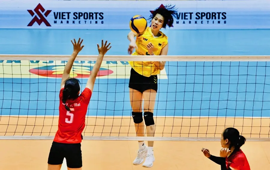 Thanh Thúy đã chơi tốt trong trận đầu tiên của giải vô địch quốc gia 2025. Ảnh: DŨNG PHƯƠNG