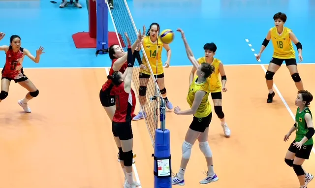 Cầu thủ VTV Bình Điền Long An đã nỗ lực thi đấu nhưng không có được chiến thắng chung cuộc. Ảnh: DŨNG PHƯƠNG