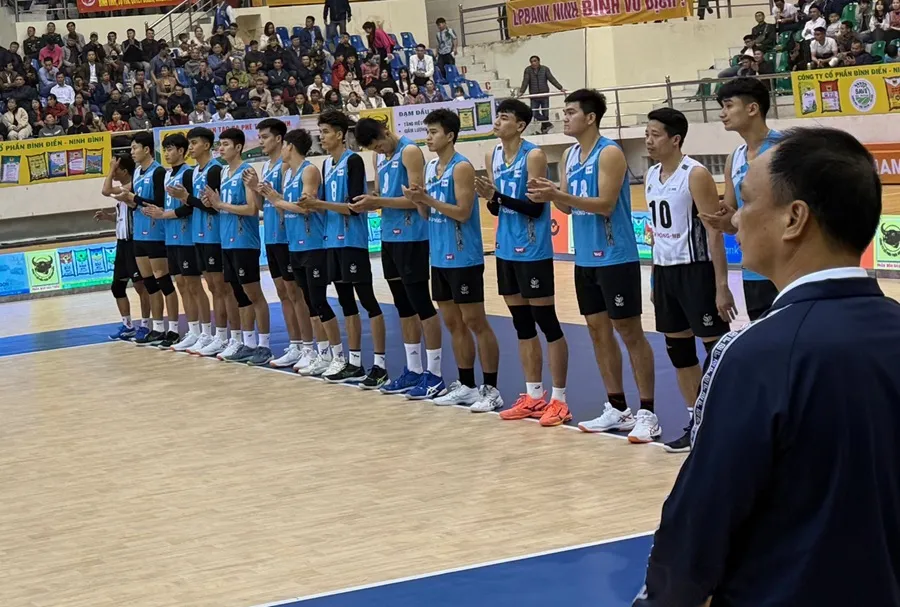 Đội nam Biên Phòng MB đã có chiến thắng thứ 4 tại giải đấu năm nay. Ảnh: MINH MINH