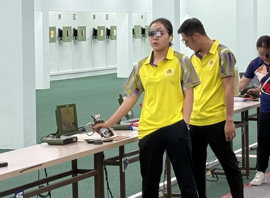 Trịnh Thu Vinh đang đứng hạng 8 thế giới ở nội dung sở trường 10m súng ngắn hơi nữ. Ảnh: MINH MINH
