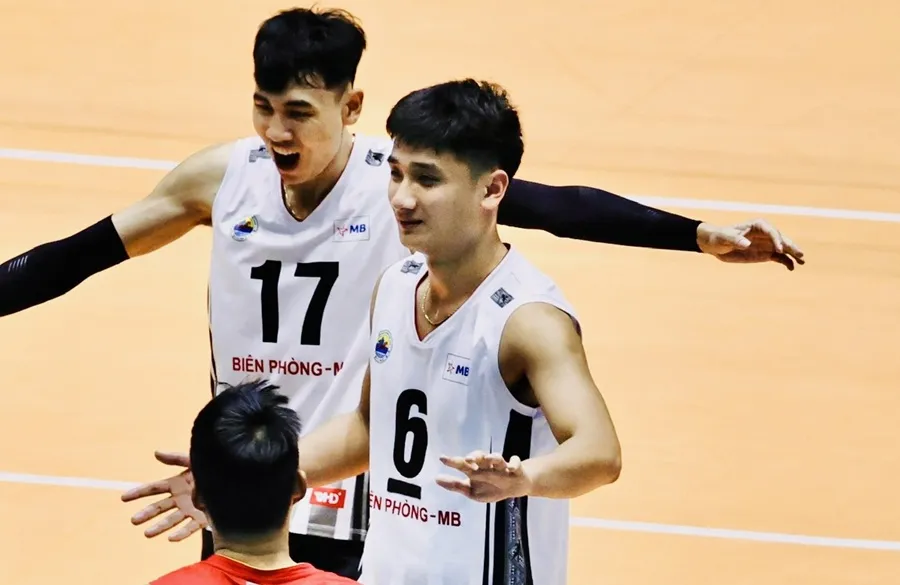 Phạm Văn Hiệp (6) gặp chấn thương tuy nhiên đội Biên Phòng MB vẫn bỏ ngỏ khả năng ra sân của tay đập này. Ảnh: DŨNG PHƯƠNG