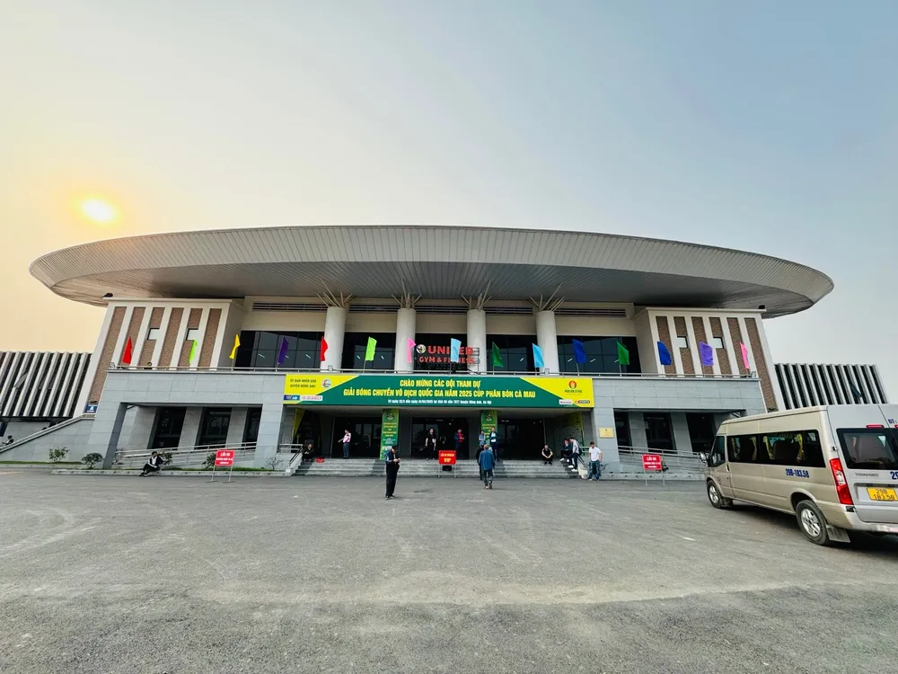 Nhà thi đấu Đông Anh (Hà Nội) sẽ là nơi tổ chức giải AVC Challenge Cup 2025 dành cho nữ. Ảnh: DŨNG PHƯƠNG