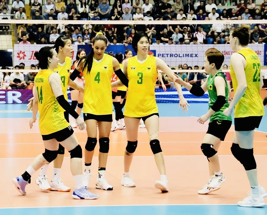 Ngoại binh Lianet García Anglada (4) sẽ đi Hàn Quốc thử việc nên không thi đấu cho VTV Bình Điền Long An tại Cúp các câu lạc bộ nữ châu Á 2025. Ảnh: VTVBDLA