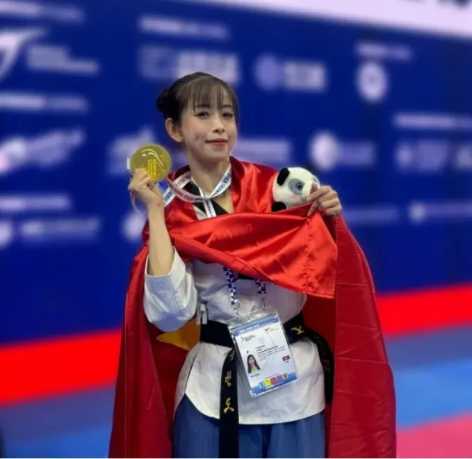 Châu Tuyết Vân vinh dự được có tên trong danh sách tặng thưởng Huân chương Lao động hạng Nhất. Ảnh: C.T.VÂN