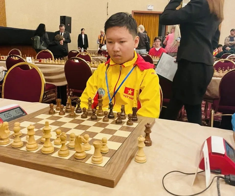 Nguyễn Nam Kiệt giành HCV trong bảng U14 nội dung cờ nhanh tại giải. Ảnh: NGUYỄN MINH