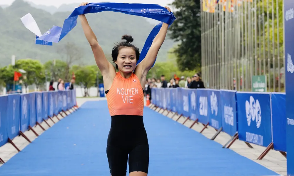 Tuyển thủ Nguyễn Thị Kim Cương đang giữ phong độ ổn định trong nội dung triathlon cá nhân nữ. Ảnh: ENJOYSPORT