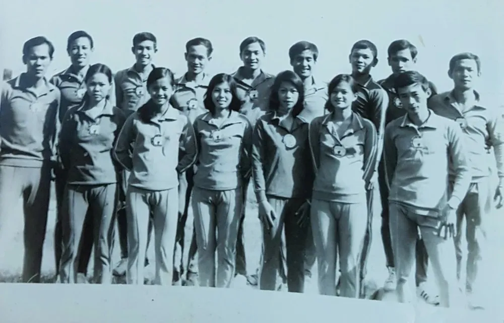 Đoàn VĐV điền kinh TPHCM đã tới Hà Nội năm 1976 dự giải vô địch toàn quốc lần thứ nhất. Ảnh: TRUNG HINH