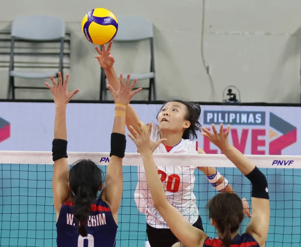 bong chuyen 444444.jpg