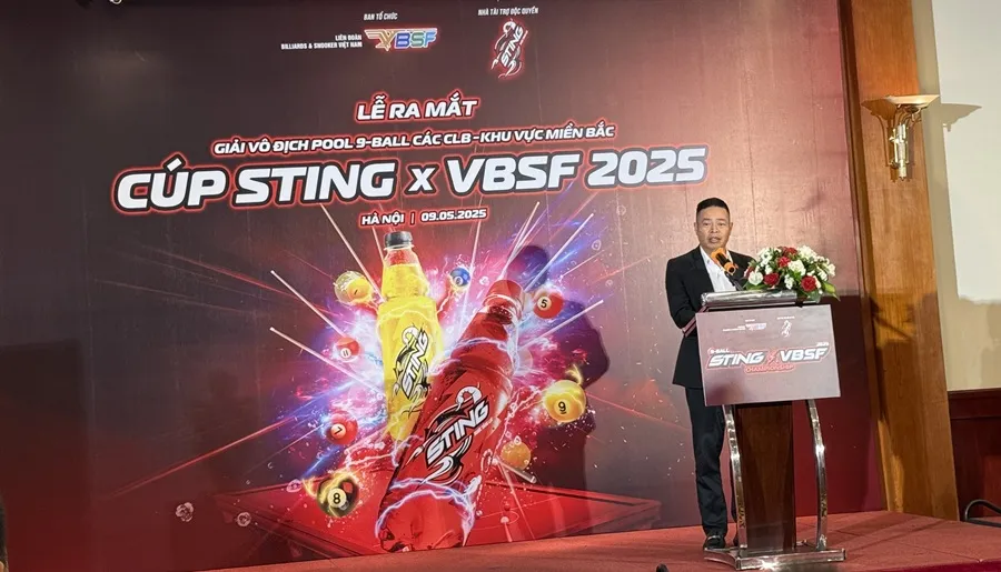 Đại diện Liên đoàn billiards & snooker Việt Nam (VBSF) thông báo về giải đấu. Ảnh: MINH MINH