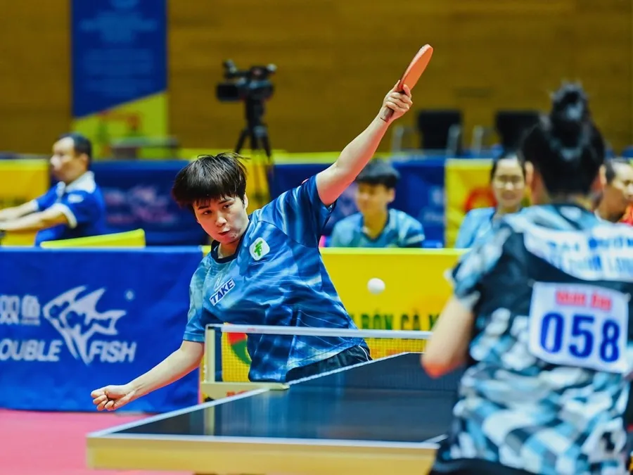 Nguyễn Khoa Diệu Khánh đã chơi nỗ lực tại trận chung kết đồng đội nữ để mang về chiến thắng cho TPHCM 1. Ảnh: ND