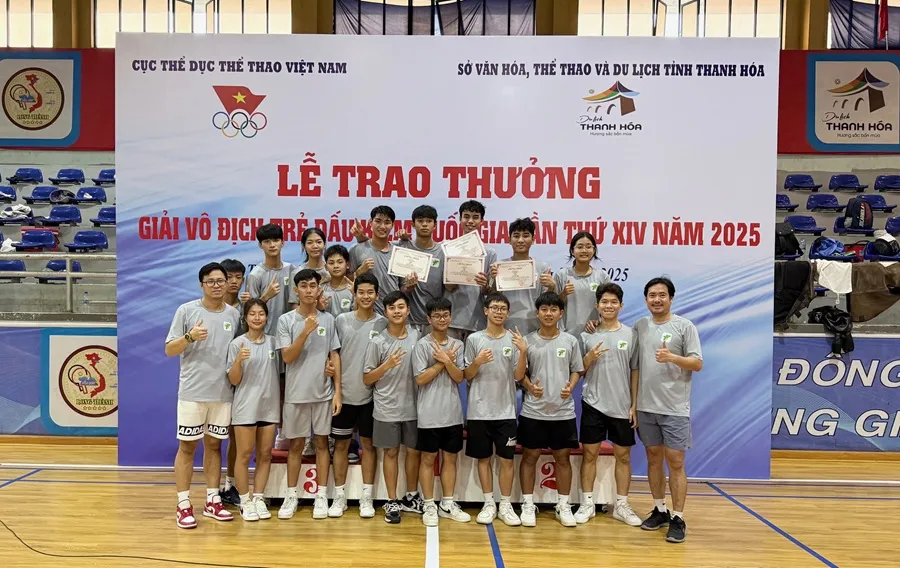 VĐV đấu kiếm trẻ của TPHCM đã có các kết quả huy chương tại giải năm nay. Ảnh: MINH MINH