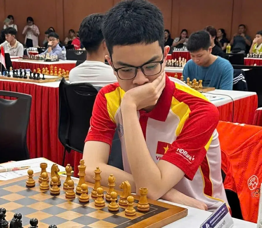 Bành Gia Huy đã đạt chuẩn đại kiện tướng đầu tiên trong sự nghiệp thi đấu của mình. Ảnh: HNCHESS